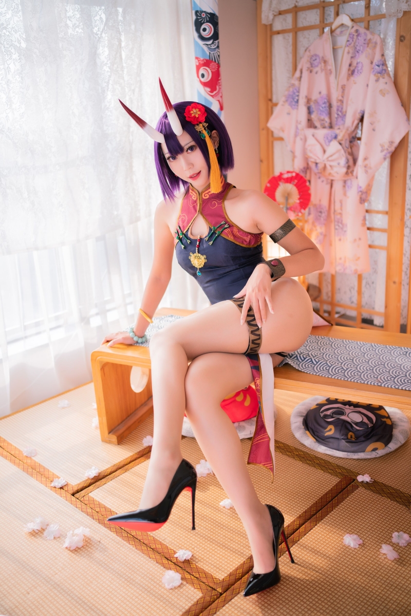 Money冷冷 酒吞高腰旗袍【66P-34.2MB】 Money冷冷 酒吞高腰旗袍【66P-34.2MB】