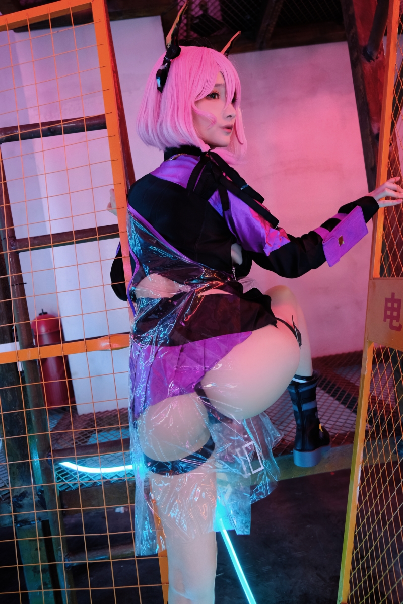 幼愛Youmeko 泰丝 TESS Set Erophone【18P-211MB】 幼愛Youmeko 泰丝 TESS Set Erophone【18P-211MB】