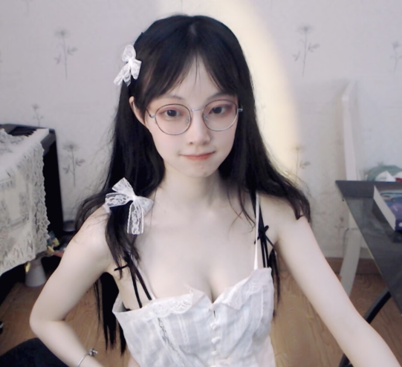 清月已经不困了 85542 舰长视图【145P-84V3.20GB】 清月已经不困了 85542 舰长视图【145P-84V3.20GB】