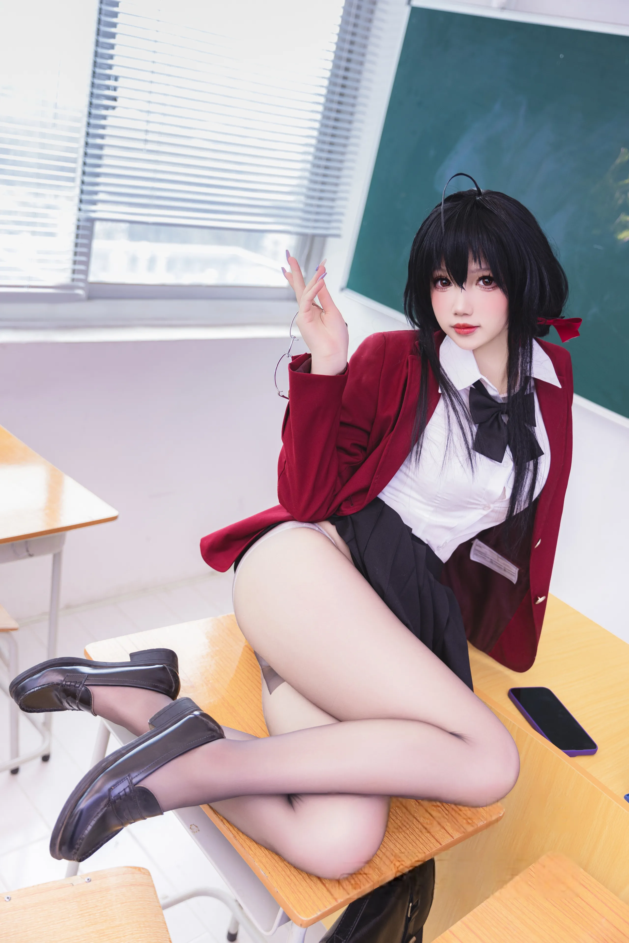 雪晴Astar#碧蓝航线 大凤 风纪委员【80P-22.7MB】 雪晴Astar#碧蓝航线 大凤 风纪委员【80P-22.7MB】