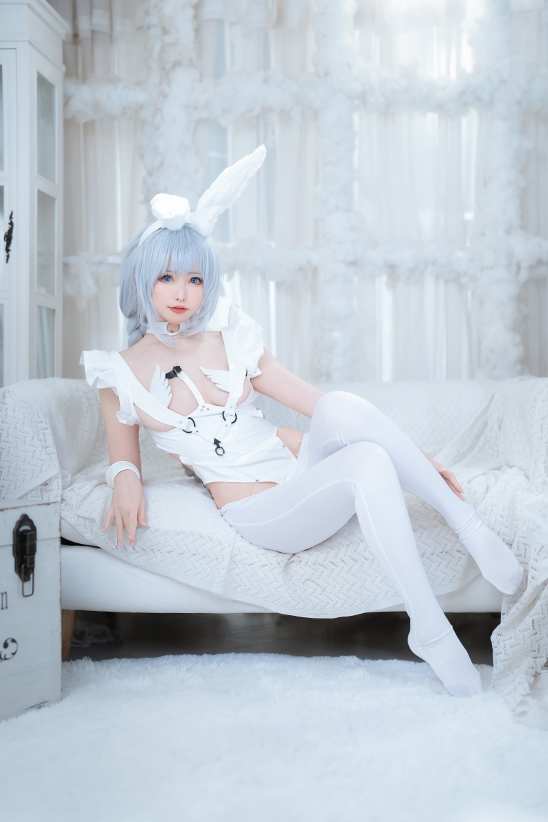 樱岛嗷一#恶毒兔女郎【19P-162MB】 樱岛嗷一#恶毒兔女郎【19P-162MB】