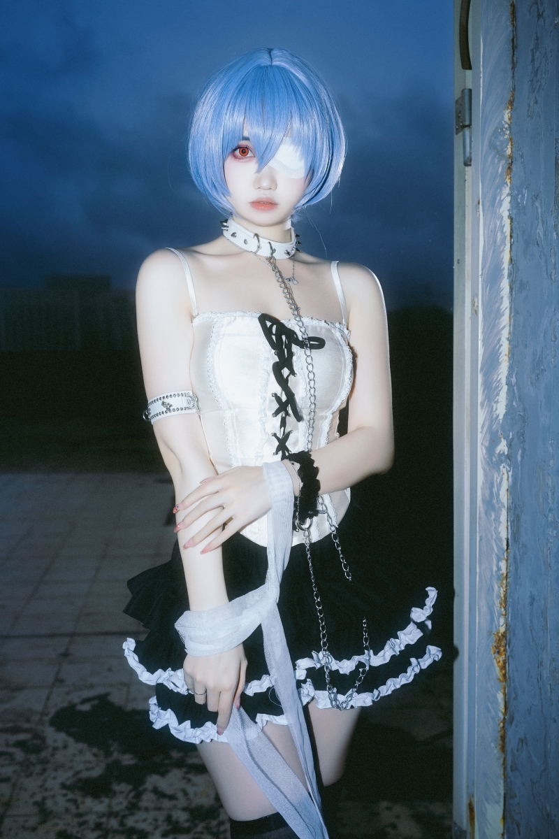 洛桑w伊梓#雨后天台【35P-693MB】