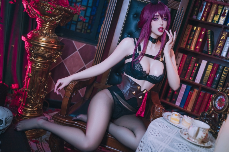 鹿八岁baby#崩坏 星穹铁道 卡芙卡【61P-1V-1.25GB】