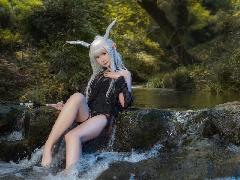 麻花酱#明日方舟 闪灵泳装【20P-254MB】 麻花酱#明日方舟 闪灵泳装【20P-254MB】