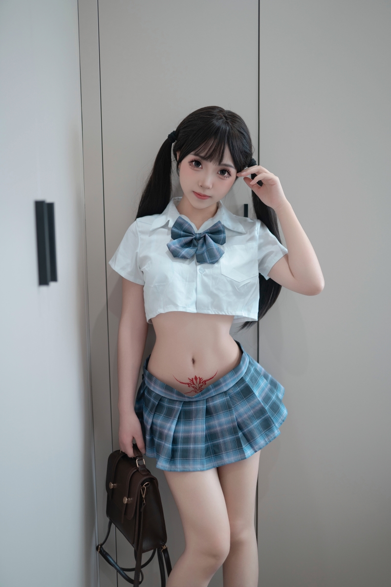 Bangni邦尼#家有妹妹【67P-10V-781MB】 Bangni邦尼#家有妹妹【67P-10V-781MB】