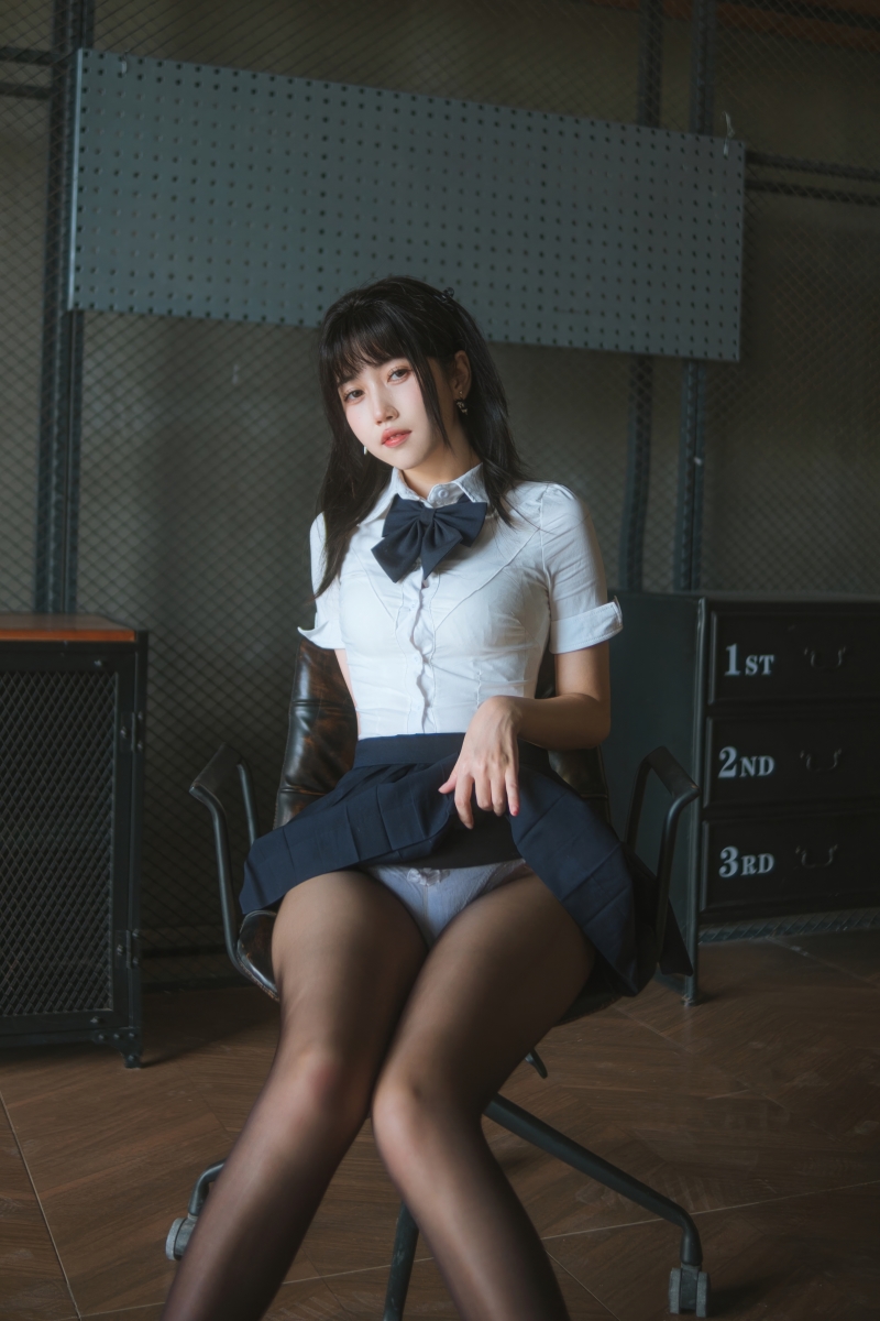 不呆猫#JK学妹户外【59P-390MB】 不呆猫#JK学妹户外【59P-390MB】