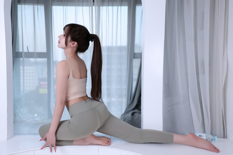 羽生三未#瑜伽姐姐【42P-2V-379MB】 羽生三未#瑜伽姐姐【42P-2V-379MB】