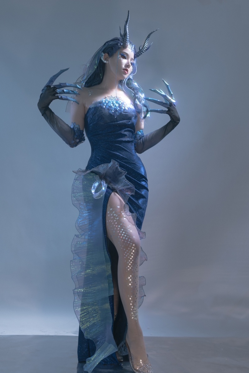 钛合金#西海龙王 敖闰【81P-1V-755MB】 钛合金#西海龙王 敖闰【81P-1V-755MB】