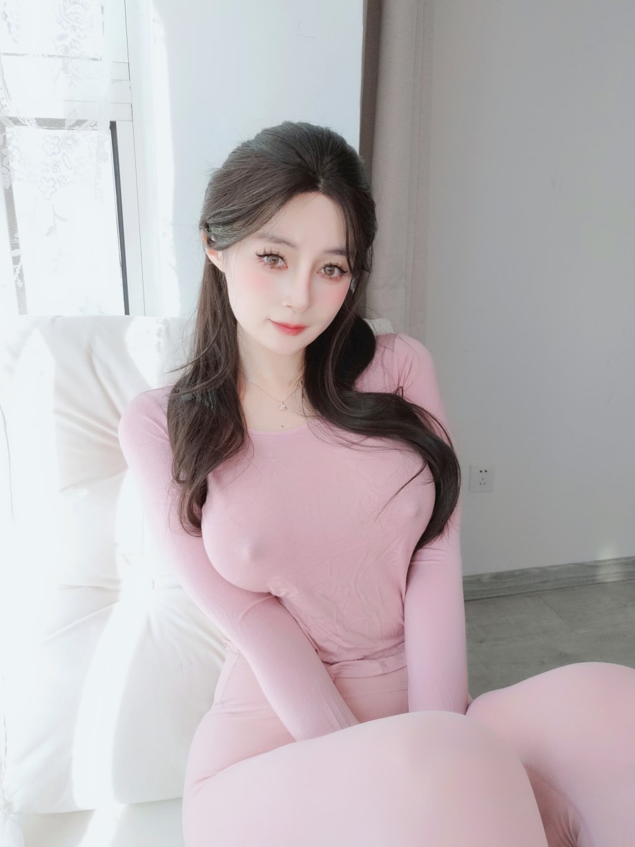 白银81 –  24年8月会员合集（17套）98P10V-1.59GB]--收藏作品！