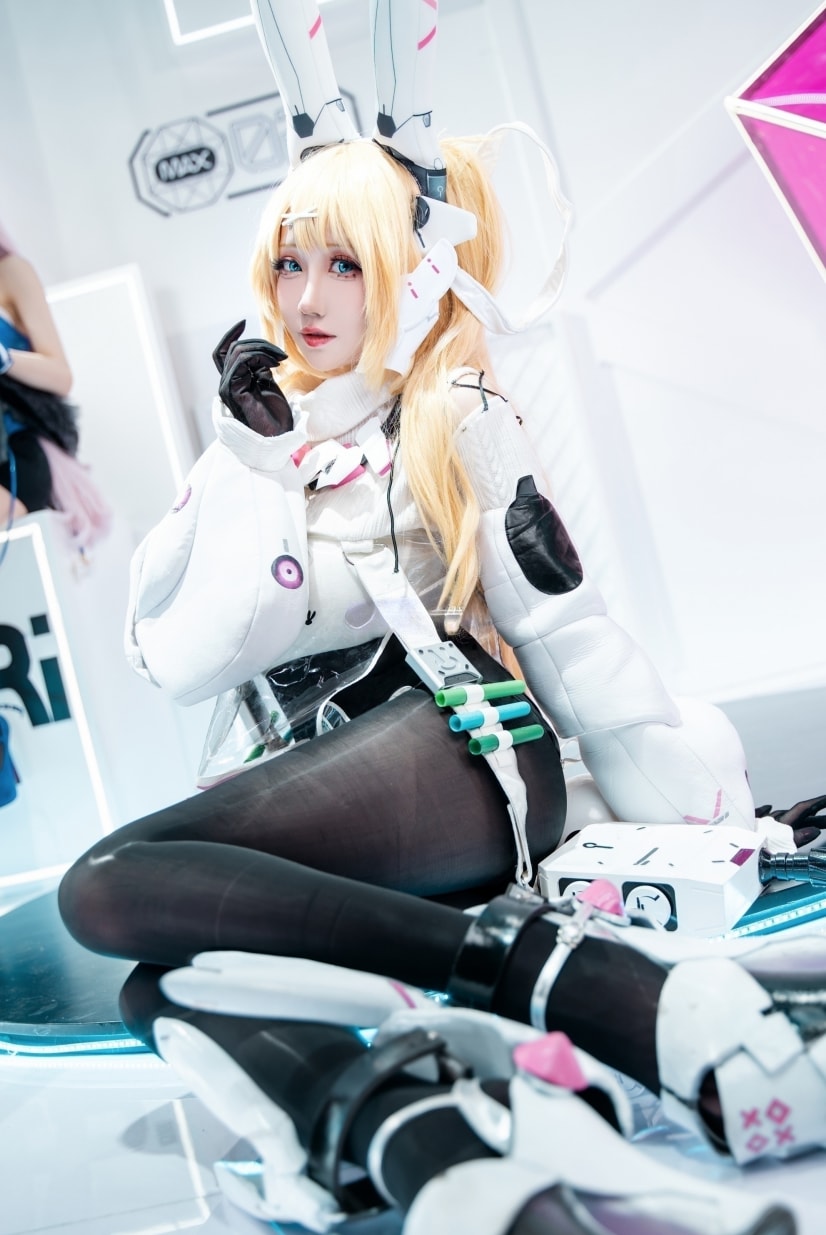 焖焖碳#交错战线莉普斯COS--佳人推荐! 焖焖碳#交错战线莉普斯COS--佳人推荐!