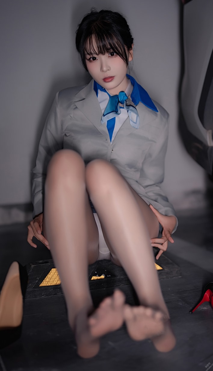 轩萧学姐#生日作 空姐车库+黑斯+灰丝--美丽佳人! 轩萧学姐#生日作 空姐车库+黑斯+灰丝--美丽佳人!