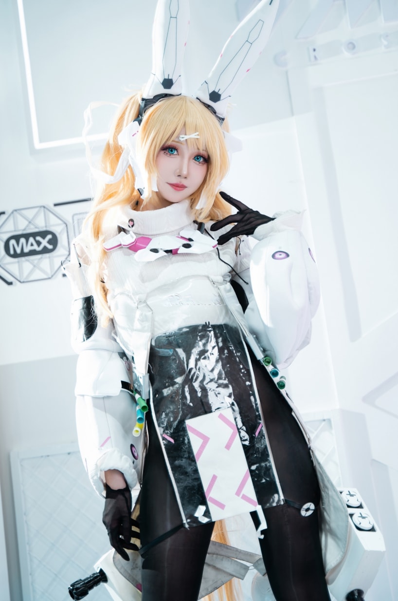 焖焖碳#交错战线莉普斯COS--佳人推荐! 焖焖碳#交错战线莉普斯COS--佳人推荐!