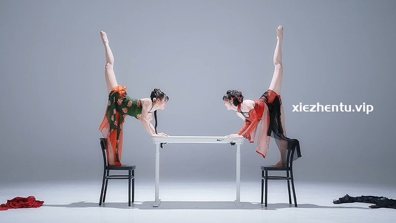 B站UP主#紫颜-小仙紫#晓丹小仙女儿 双倍旗袍舞蹈4K版