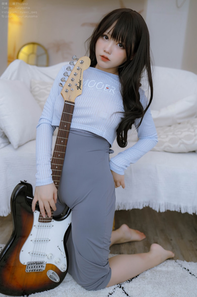 Nyako喵子#吉他妹妹连衣裙--超赞作品！
