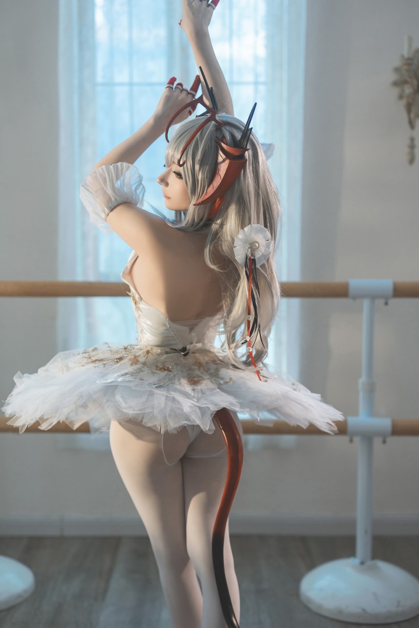 是三不是世w –#明日方舟-W芭蕾--优质资源分享! 是三不是世w –#明日方舟-W芭蕾--优质资源分享!