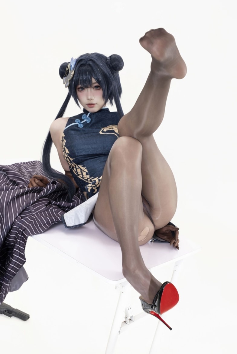 柒柒要乖哦 –#蔚蓝档案 妃咲原皮+兔女郎--超赞作品！