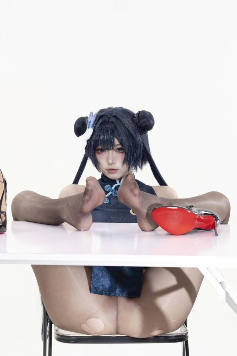 柒柒要乖哦 –#蔚蓝档案 妃咲原皮+兔女郎--超赞作品！