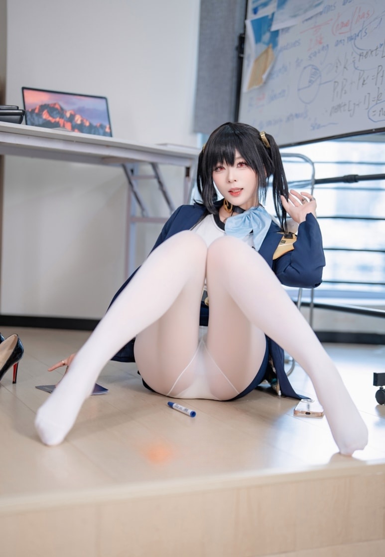 轩萧学姐#Nikke胜利女神 索拉--新作爆料！