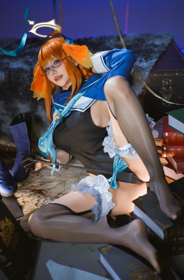 是一只熊仔吗#蔚蓝档案 圆堂志美子·邪恶女干部--美丽佳人！