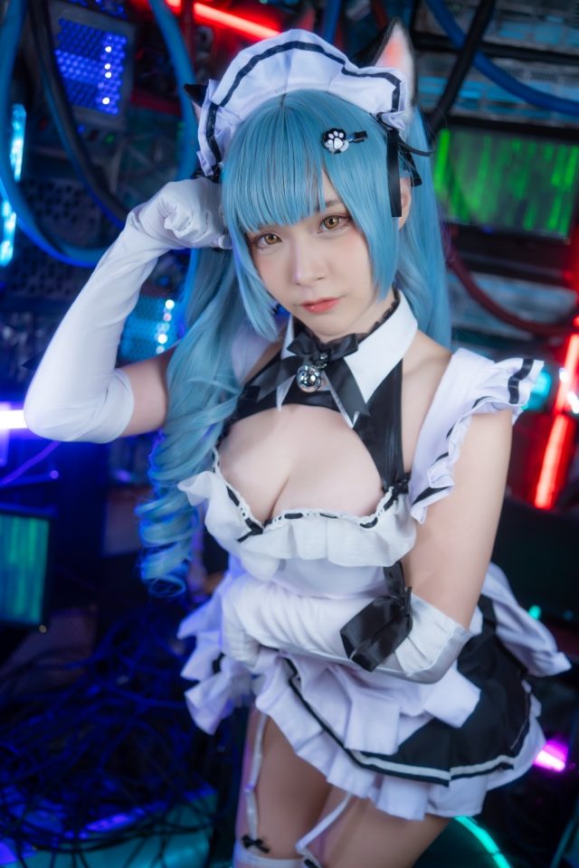 泰国女coser RiNa化身普丽瓦蒂,展现“不友善的女仆”的魅力 泰国女coser RiNa化身普丽瓦蒂,展现“不友善的女仆”的魅力