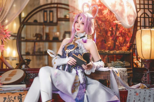 焖焖碳cos《崩坏:星穹铁道》符玄,展现了迷人的仙舟智者魅力 焖焖碳cos《崩坏:星穹铁道》符玄,展现了迷人的仙舟智者魅力