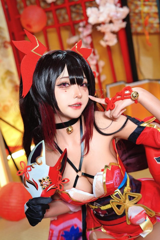 星穹铁道的绚烂花火:泰国coser Zouka变身可爱迷人的花火 星穹铁道的绚烂花火:泰国coser Zouka变身可爱迷人的花火