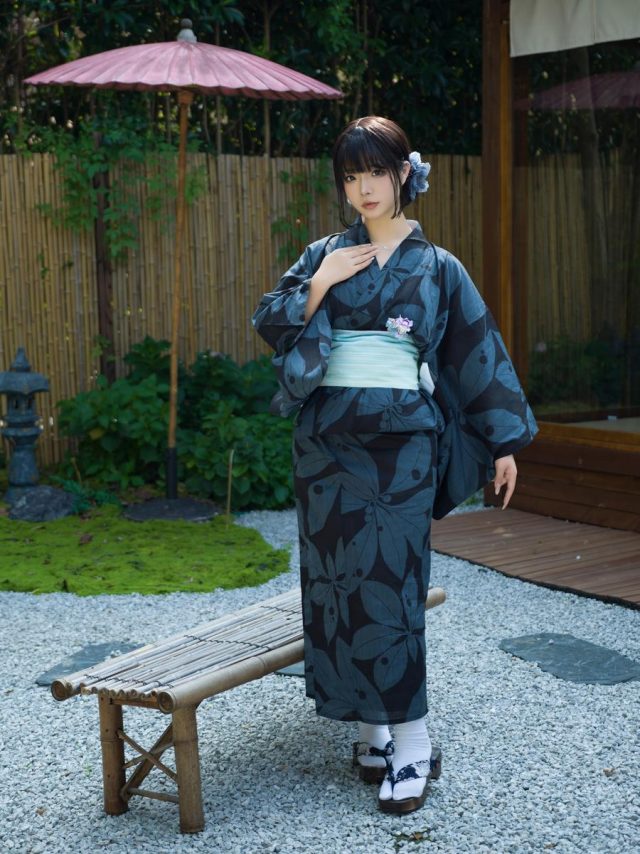 yuuhui玉汇“中庭之妻”cos:带您体验庭院的神秘邂逅 yuuhui玉汇“中庭之妻”cos:带您体验庭院的神秘邂逅