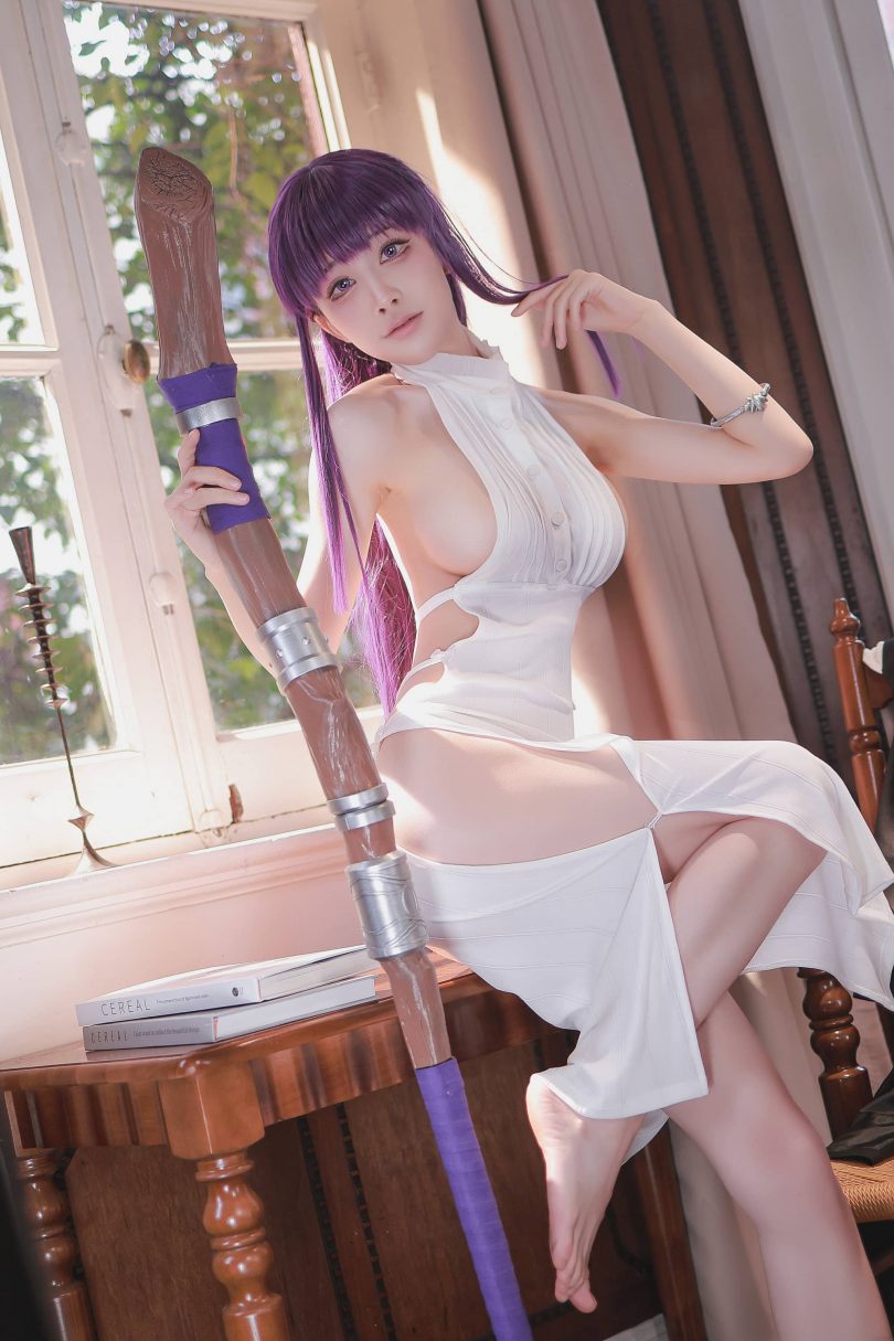葬送的芙莉莲COSPLAY:水淼aqua完美演绎菲伦的性感魅力 葬送的芙莉莲COSPLAY:水淼aqua完美演绎菲伦的性感魅力
