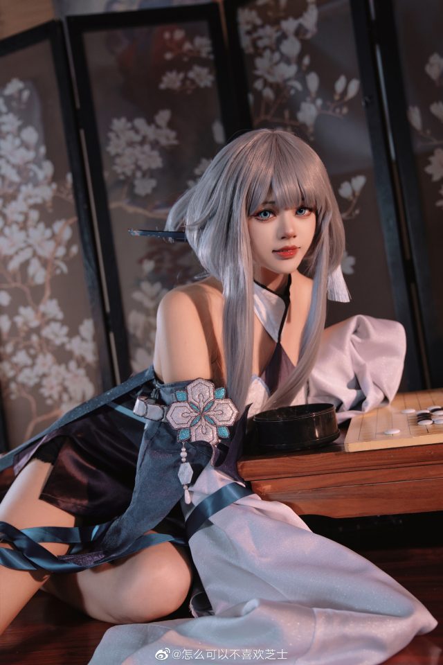 怎么可以不喜欢芝士cos《原神》哈艮图斯，再现尘之魔神的迷人魅力