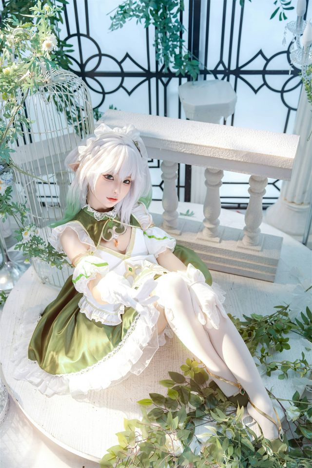 “原神”的魔幻花园:蠢沫沫古典优雅的纳西妲COSPALY “原神”的魔幻花园:蠢沫沫古典优雅的纳西妲COSPALY