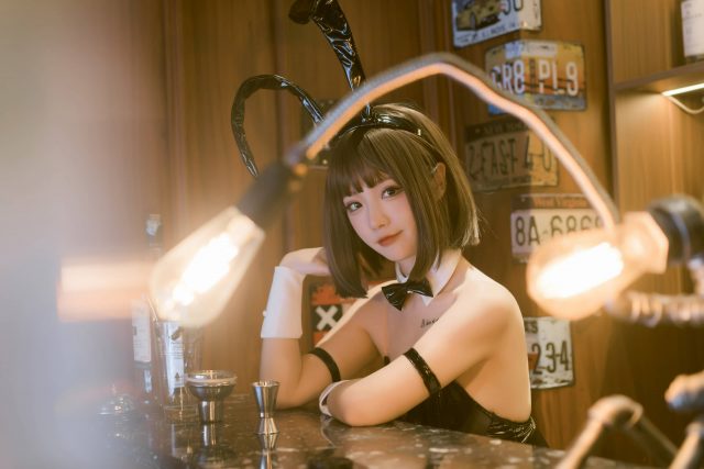 深入探索:coser桃良阿宅带你揭秘秘密交易的隐藏故事 深入探索:coser桃良阿宅带你揭秘秘密交易的隐藏故事