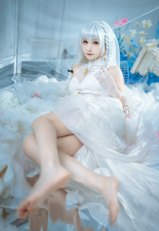 超级小禾儿·花园誓约婚纱COS：浪漫的婚礼在花海中绽放