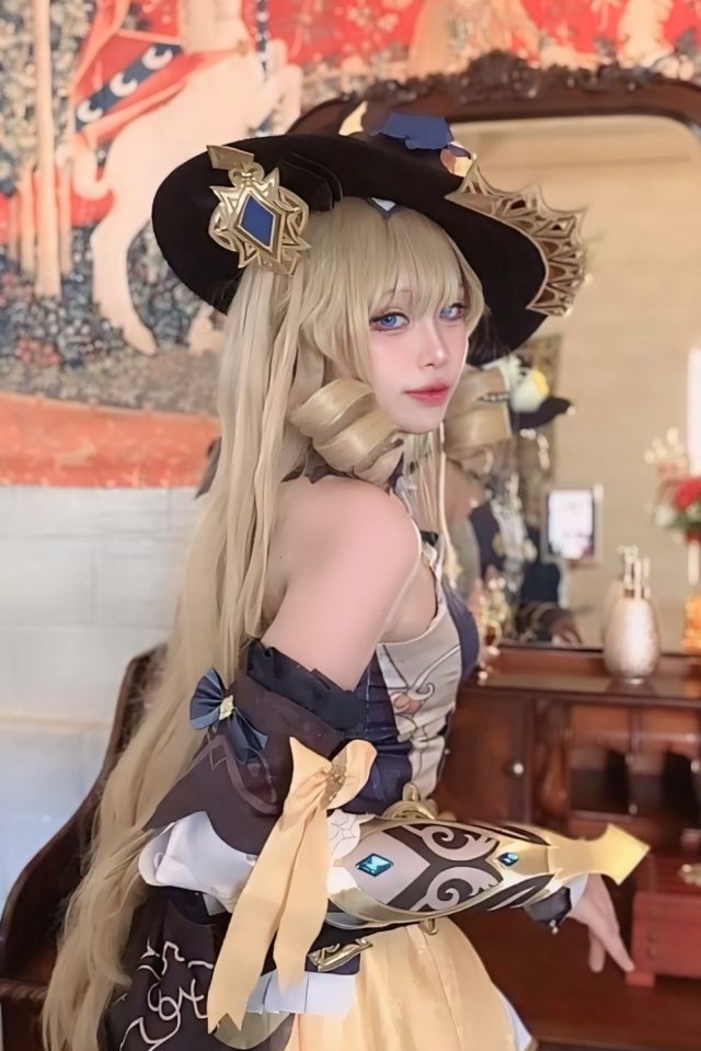 原神COSPALY:泰国coser FuutaMoli让娜维娅在现实中绽放 原神COSPALY:泰国coser FuutaMoli让娜维娅在现实中绽放