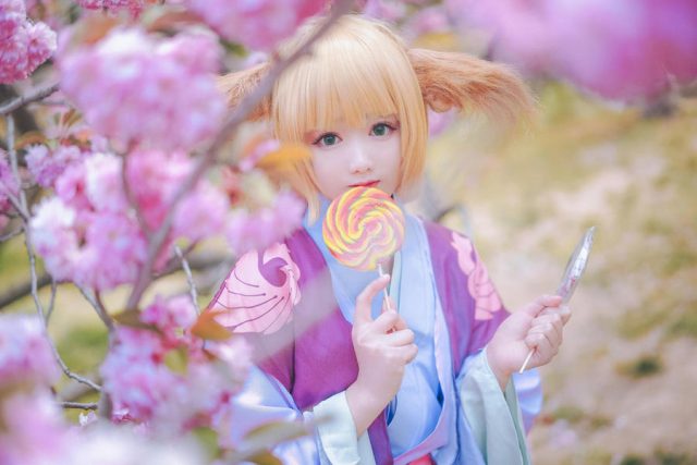 小魔法师“羽天Shine”展现二次元小可爱的独特cosplay魅力！